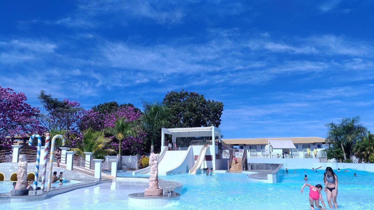 apartamento thermas lacqua diroma Caldas Novas Exterior foto
